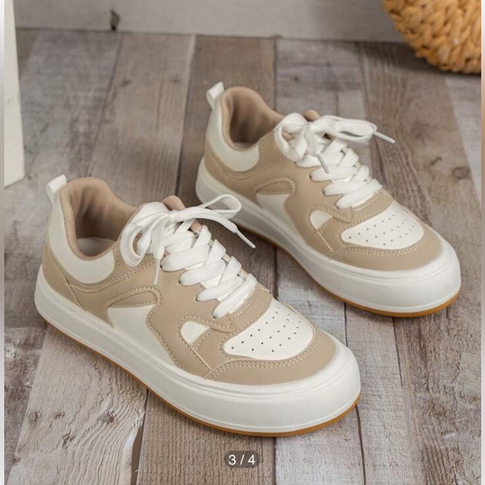 Shein Womens Size 8 Two Tone White & Tan Vegan Lace-up Front Stake New Size 8